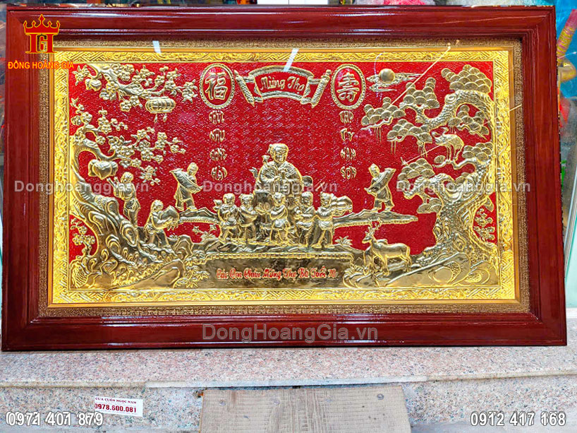 Tranh đồng mừng thọ cụ b&agrave; được chế t&aacute;c tinh xảo